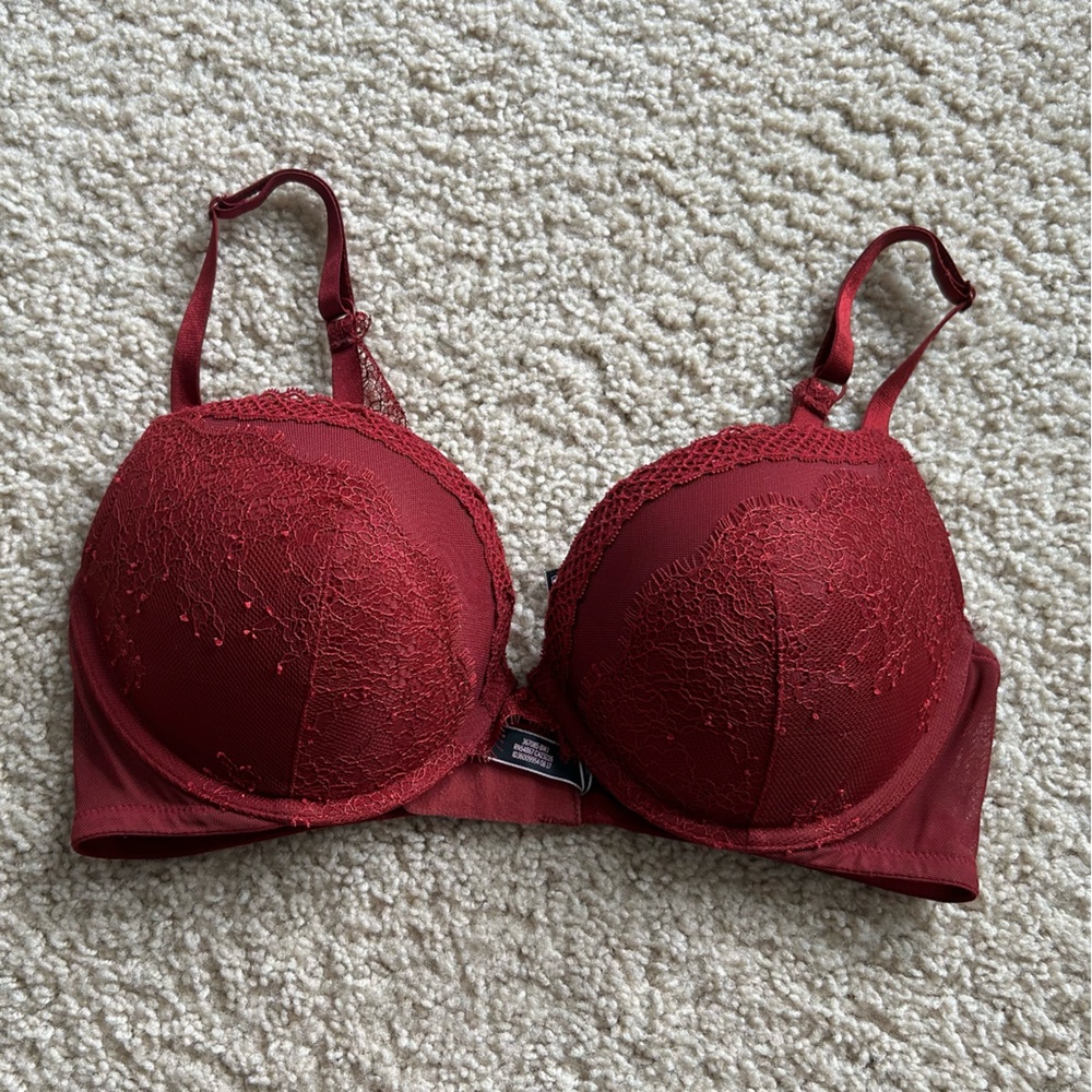 Women’s Victoria’s Secret Bra